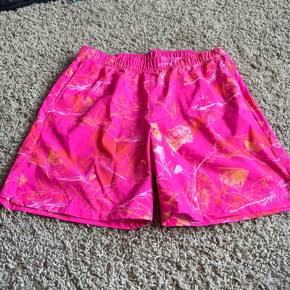 North Face men’s shorts